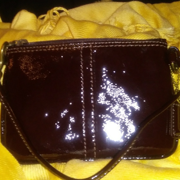 Rich chocolate coach wristlette - Picture 2 of 3